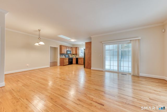 31 Riverview Drive 31, South Windsor, CT 06074