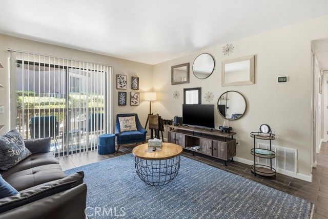 1265 Kendall 1015, San Bernardino, CA 92407