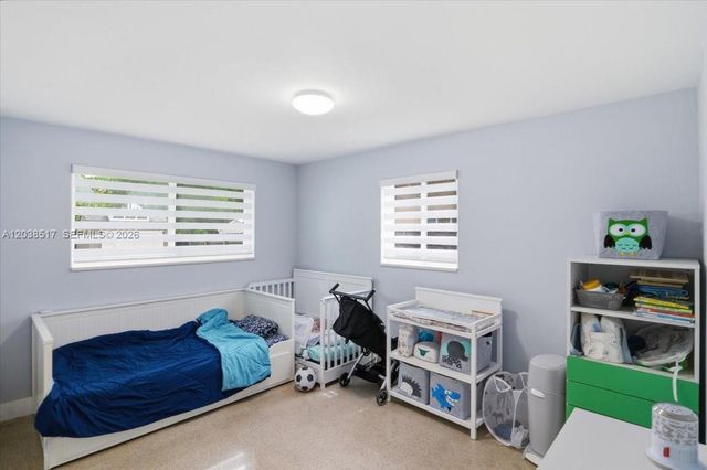 8211 NW 12th St, Pembroke Pines, FL 33024