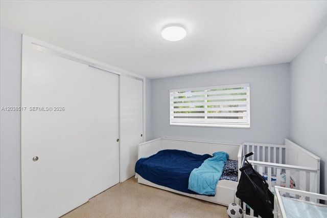8211 NW 12th St, Pembroke Pines, FL 33024