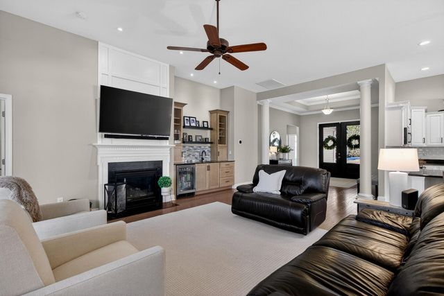 408 Kilarney Road, Summerville, SC 29483