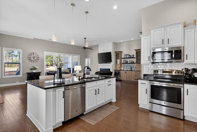 408 Kilarney Road, Summerville, SC 29483