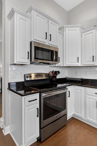 408 Kilarney Road, Summerville, SC 29483