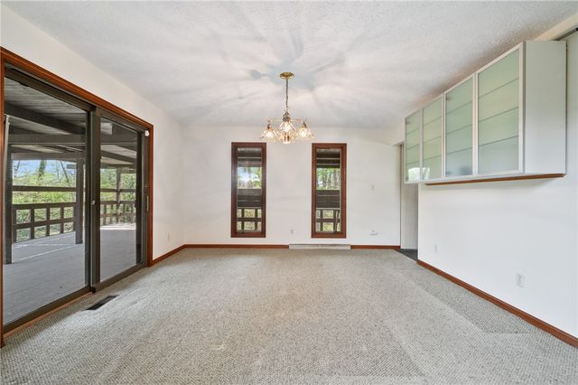 3132 Lake Rd, North Beaver Twp, PA 16102