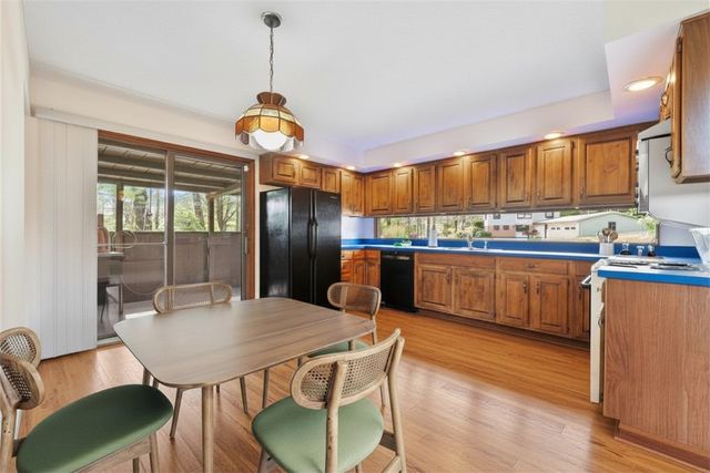 3132 Lake Rd, North Beaver Twp, PA 16102