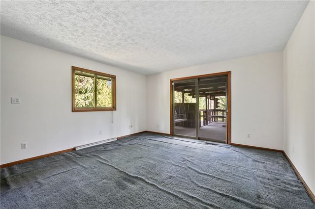 3132 Lake Rd, North Beaver Twp, PA 16102