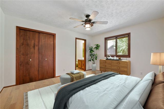 3132 Lake Rd, North Beaver Twp, PA 16102