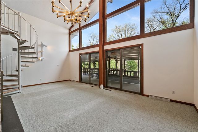 3132 Lake Rd, North Beaver Twp, PA 16102