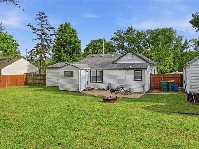 115 E Morse Avenue, Bonner Springs, KS 66012