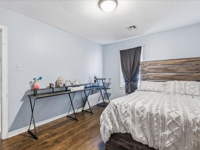 115 E Morse Avenue, Bonner Springs, KS 66012
