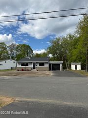 23 Anthony Lane, Colonie, NY 12205