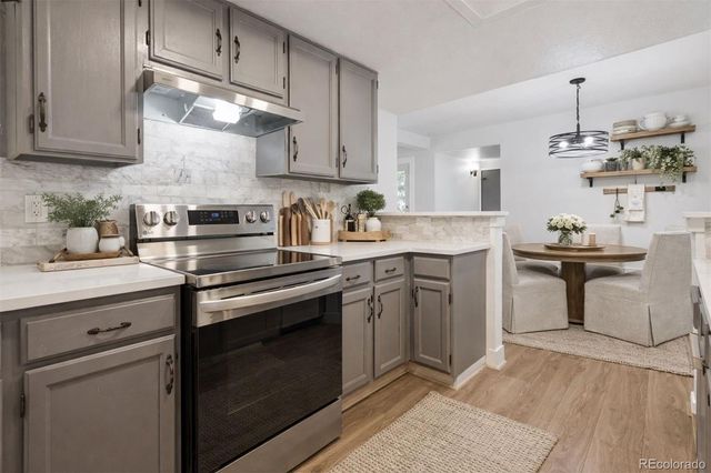 18494 E Kepner Place 105, Aurora, CO 80017