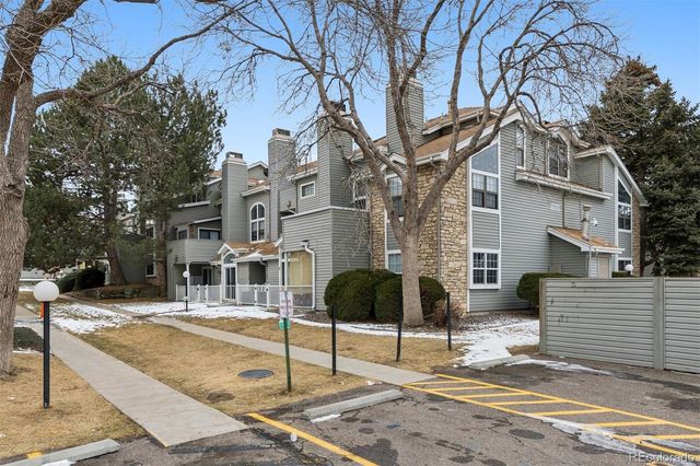 18494 E Kepner Place 105, Aurora, CO 80017