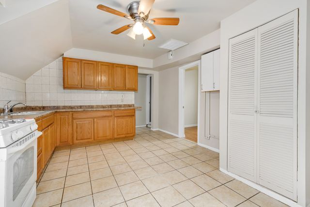 1720 N Saint Louis Avenue, Chicago, IL 60647