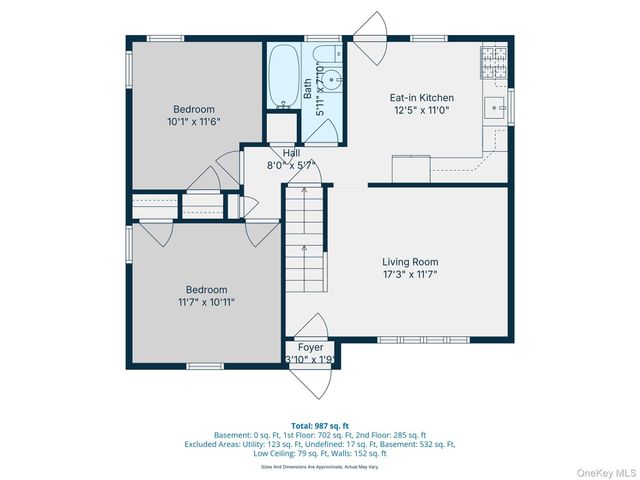 27 Spruce Street, Islip, NY 11751