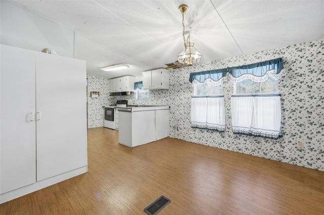 4720 SW 160TH COURT, Ocala, FL 34481