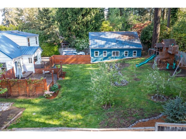 2160 Sw 79TH Ave, Portland, OR 97225