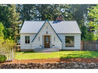 2160 Sw 79TH Ave, Portland, OR 97225