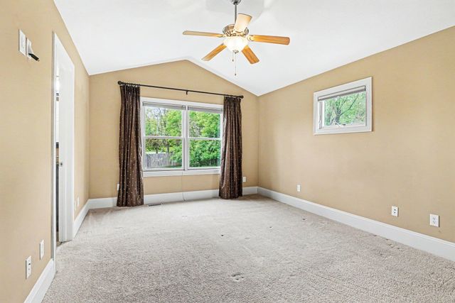 19330 S Foley Circle, South Bend, IN 46637