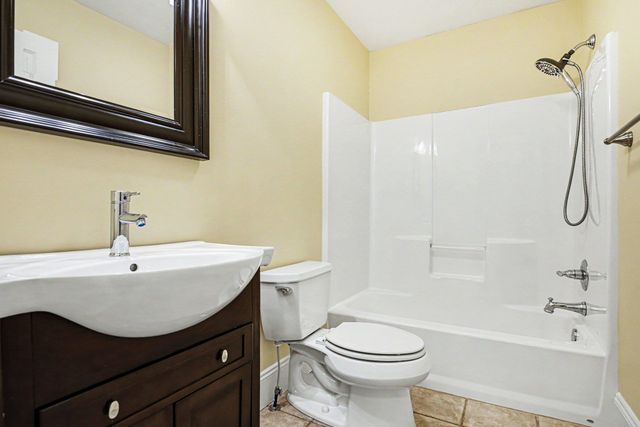 19330 S Foley Circle, South Bend, IN 46637