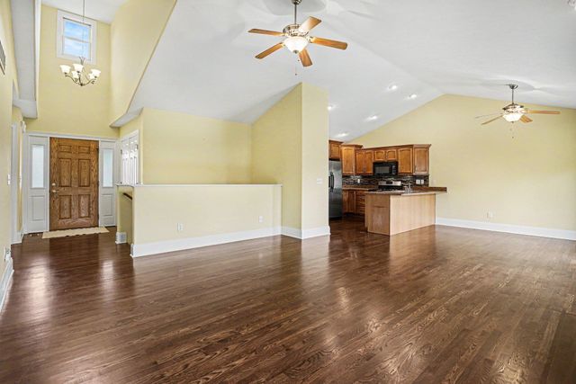 19330 S Foley Circle, South Bend, IN 46637