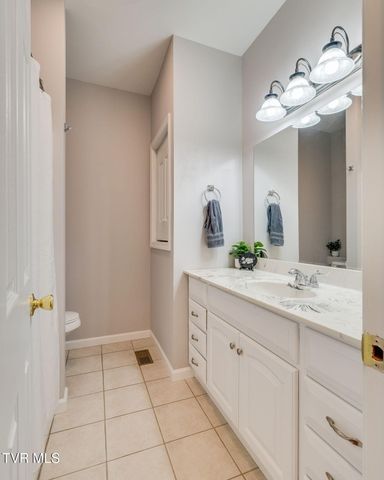 15 East Dale Court, Greeneville, TN 37745