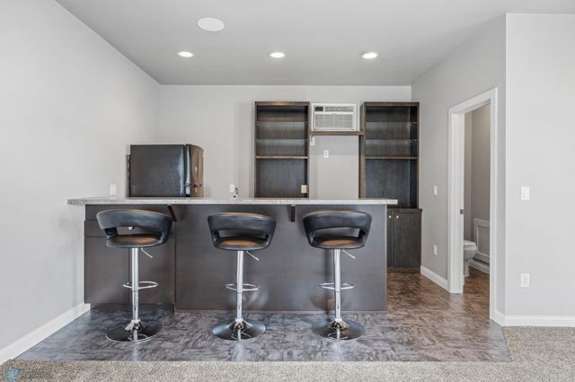 4337 66th Street S, Fargo, ND 58104