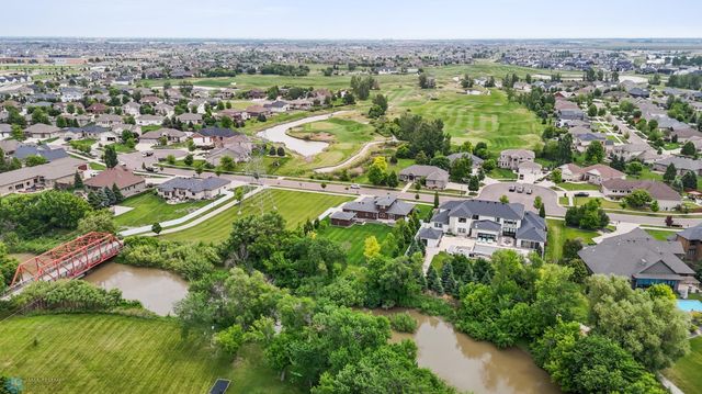 4337 66th Street S, Fargo, ND 58104