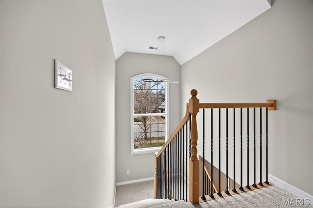 7249 Forsyth Boulevard, St Louis, MO 63105