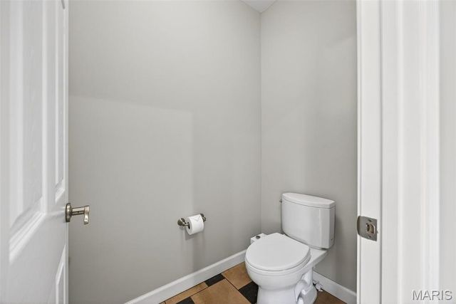 7249 Forsyth Boulevard, St Louis, MO 63105