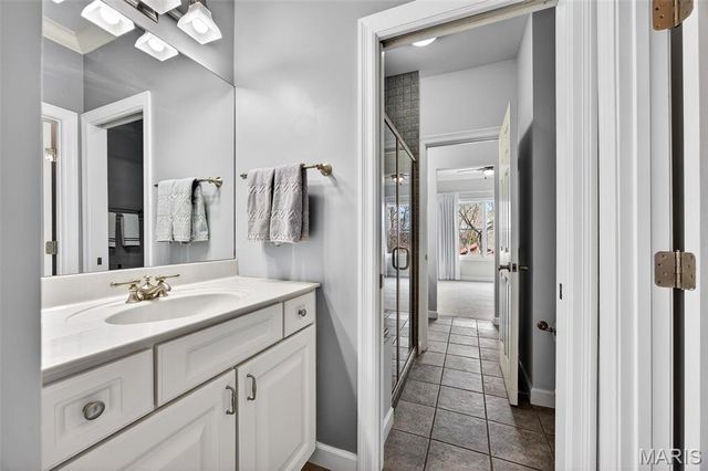 7249 Forsyth Boulevard, St Louis, MO 63105