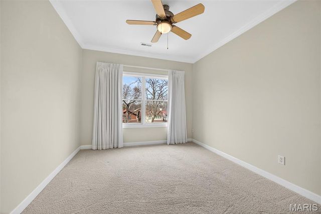 7249 Forsyth Boulevard, St Louis, MO 63105