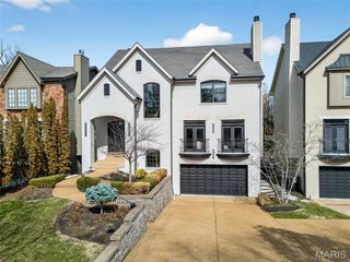 7249 Forsyth Boulevard, St Louis, MO 63105