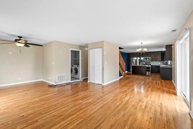 154 Pheasant Road, Matteson, IL 60443