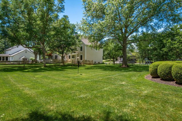 251 Hopewell Court, Powell, OH 43065