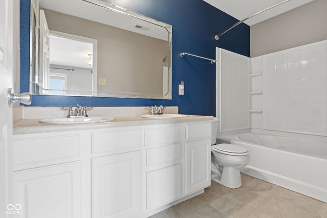 10137 Cumberland Pointe Boulevard, Noblesville, IN 46060