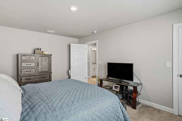 927 Whitemarsh Avenue, Simpsonville, SC 29680