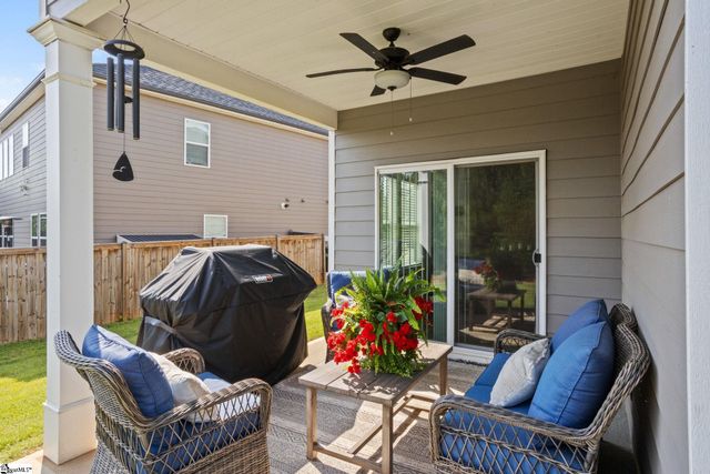 927 Whitemarsh Avenue, Simpsonville, SC 29680