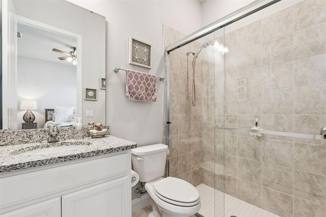 17060 SECRET HOLLOW LOOP, Clermont, FL 34711