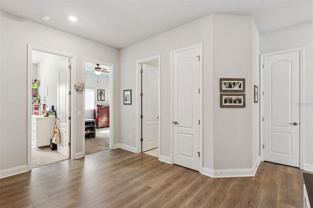 17060 SECRET HOLLOW LOOP, Clermont, FL 34711