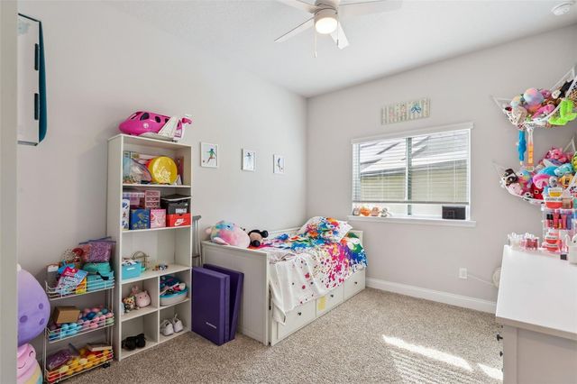 17060 SECRET HOLLOW LOOP, Clermont, FL 34711