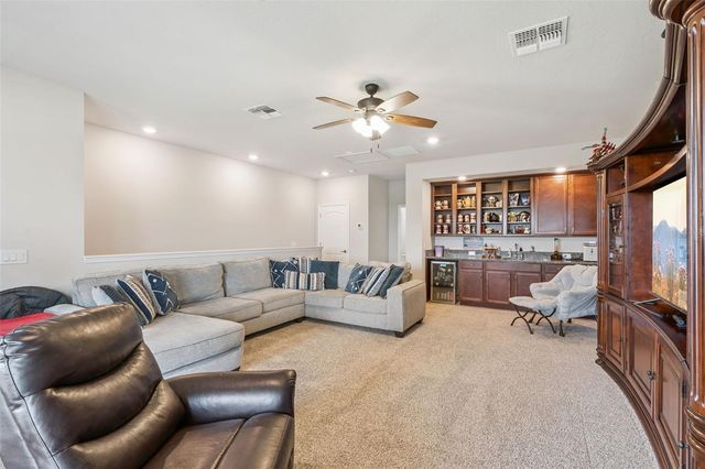 17060 SECRET HOLLOW LOOP, Clermont, FL 34711