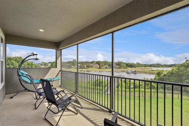 17060 SECRET HOLLOW LOOP, Clermont, FL 34711