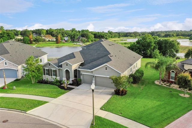 17060 SECRET HOLLOW LOOP, Clermont, FL 34711