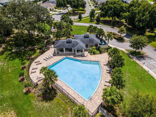 17060 SECRET HOLLOW LOOP, Clermont, FL 34711
