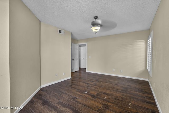 6441 N Tierra de las Catalinas Apt 55, Tucson, AZ 85718