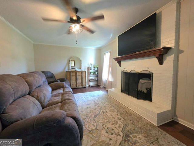 2971 Crest Highway, Thomaston, GA 30286