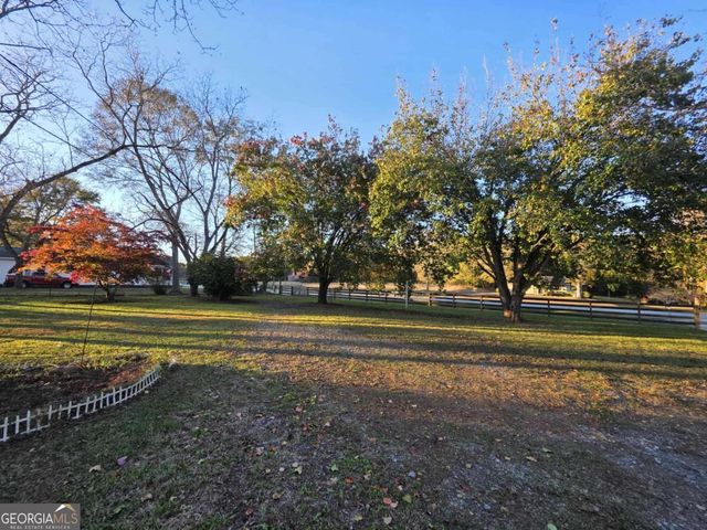 2971 Crest Highway, Thomaston, GA 30286