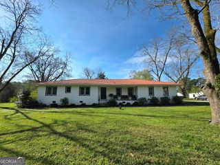 2971 Crest Highway, Thomaston, GA 30286