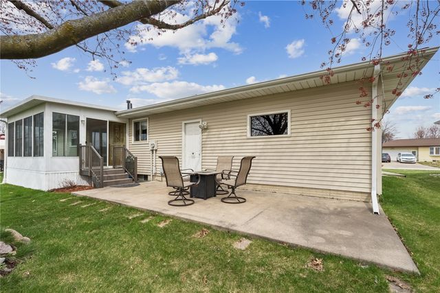 3435 25th Avenue, Marion, IA 52302